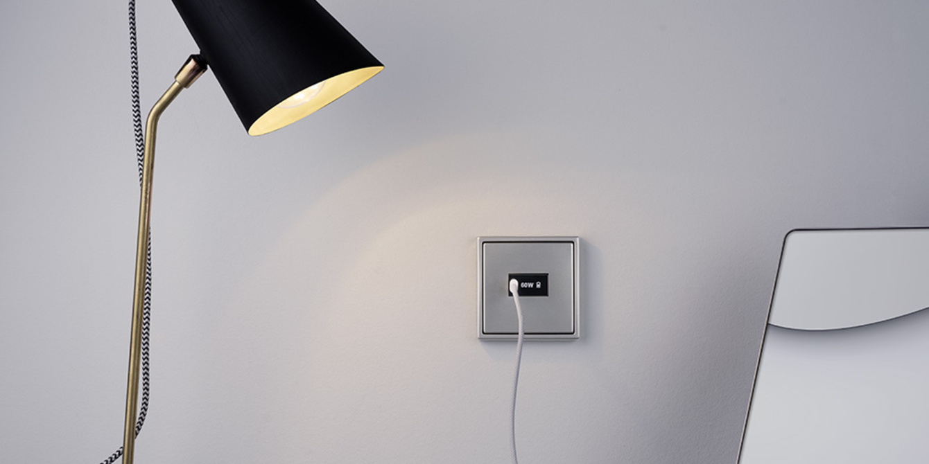 Ladegerät USB PD 60 bei Schenker Elektrotechnik Inh. Mustafa Sen in Hanau